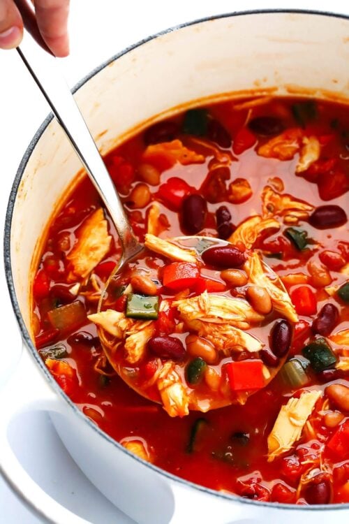 20-Minute Chipotle Chicken Chili Recipe